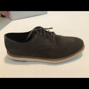 Men’s Clark’s shoes dark grey